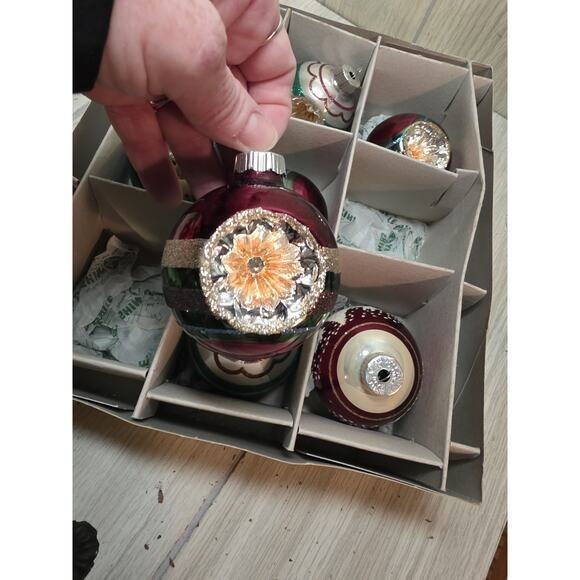 Christopher Radko Shiny Brite 8 Christmas Ornaments Mixed Frosted Reflector Read - Picture 7 of 13